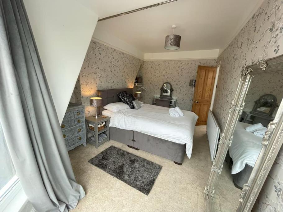 Stylish 5-Bedroom House Near Tunnels Beach Ilfracombe Luaran gambar